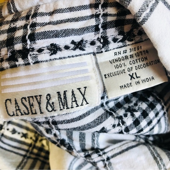 Casey & Max Vintage Embroidered Button Up - Picture 6 of 8